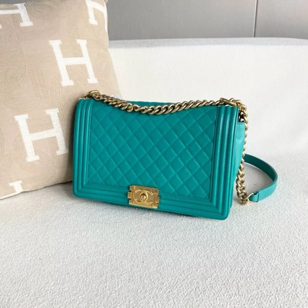 Chanel Women Pre-Loved Bag Very Good Condition